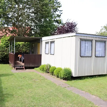 Bungalows Mit Ddr-Charme - Im Herzen Von Ruegen Samtens Esterno foto