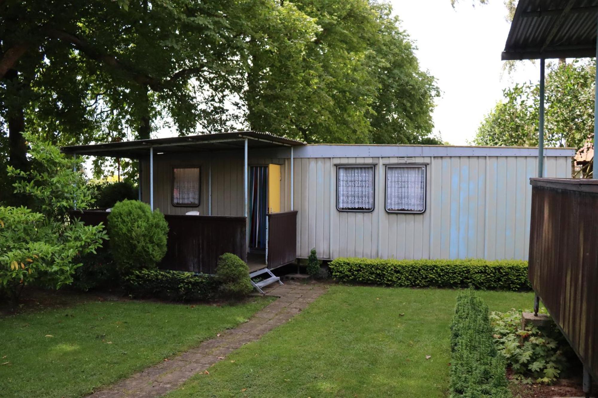 Mit Ddr-charme - Im Herzen Von Ruegen Lejlighed